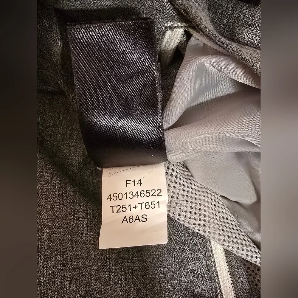 The North Face HyVent 2.5L Waterproof Gray Hooded Jacket XL - Picture 13 of 15